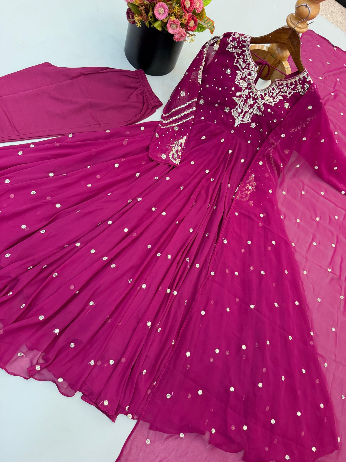Heavy designer anarkali suit ✨