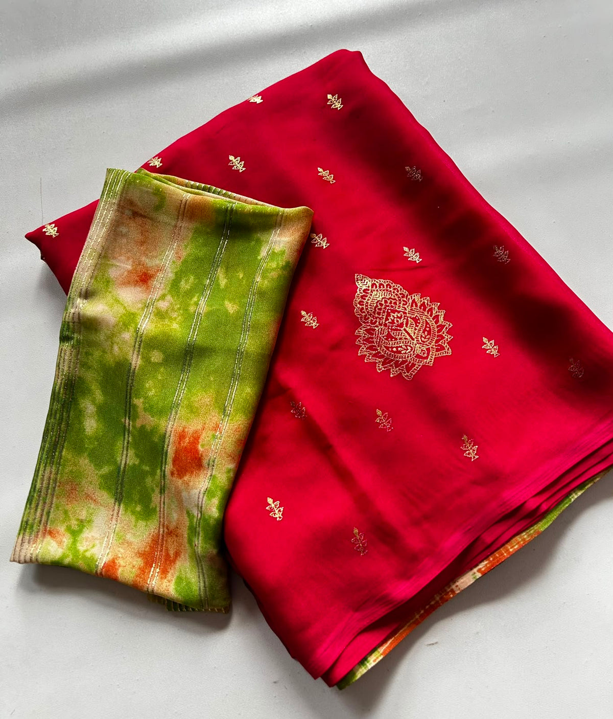 Moss shiffon foil print saree ✨