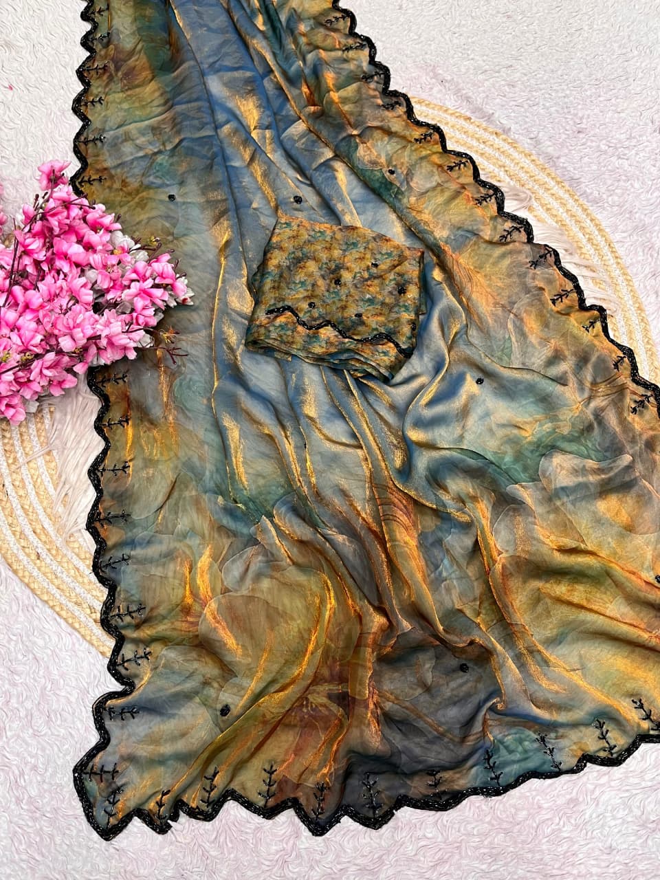 Digital print space satin silk saree✨