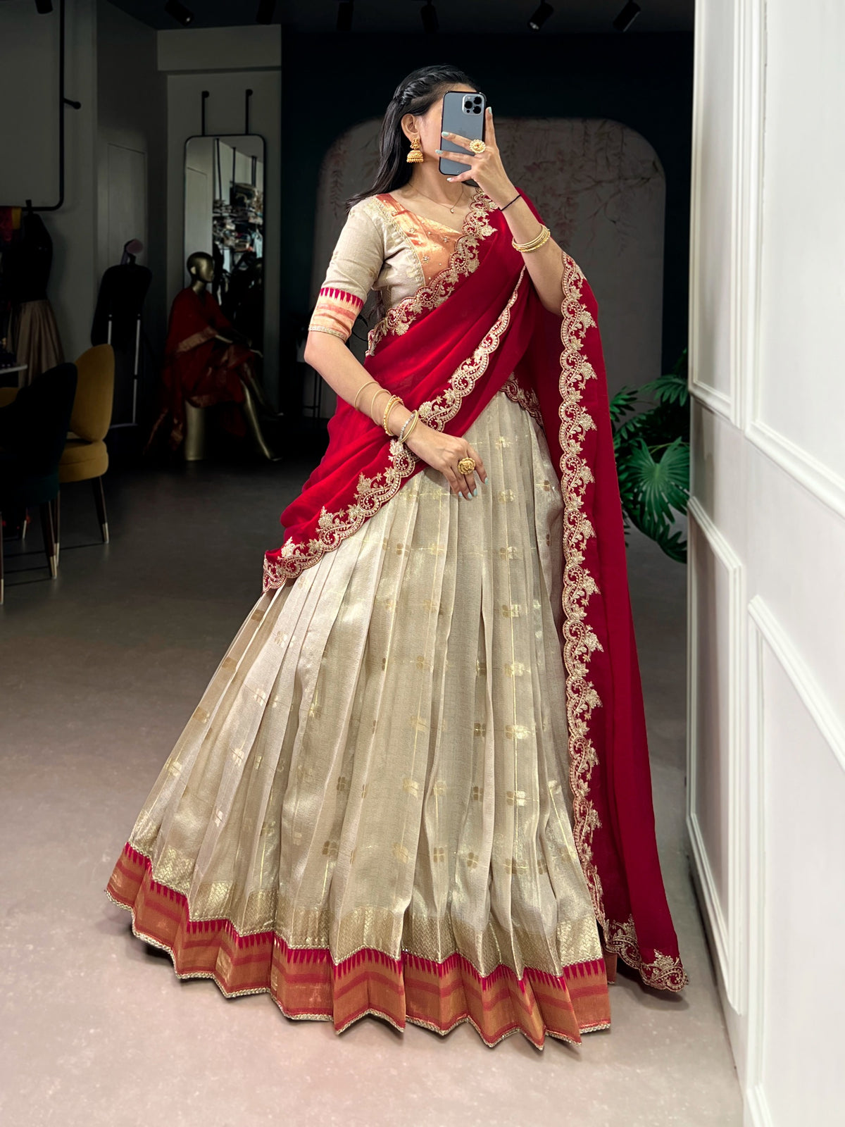 Paithani-inspires zari wearing lehenga set✨
