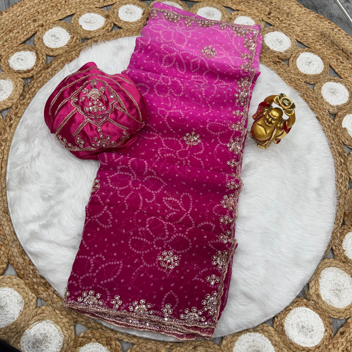Bandhini saree with beeds  work ✨