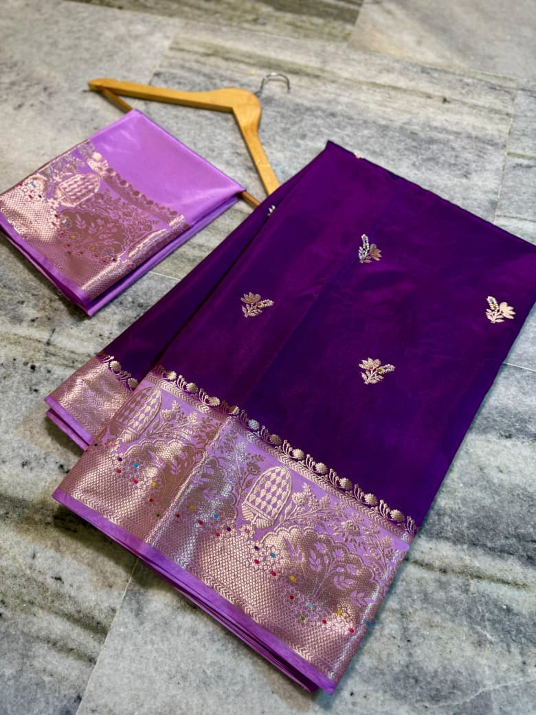 Flower 🌸 buti benaresi katan silk saree ✨