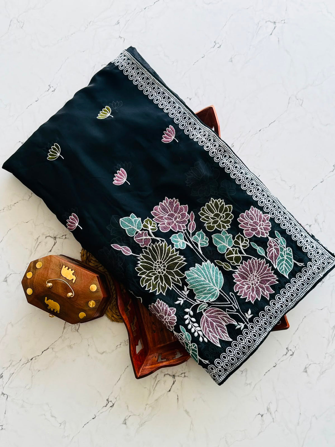 Soft tebby organza flower 🌺 embroidery saree