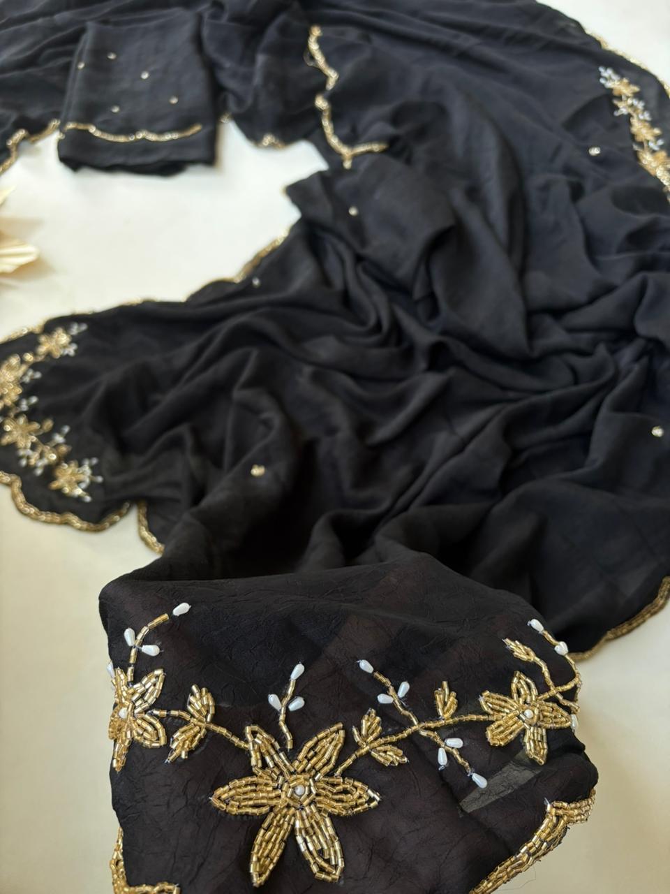 Premium rangoli crush silk designer saree ✨